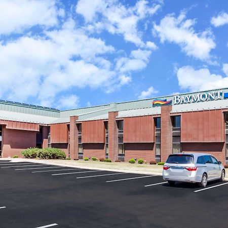 Baymont By Wyndham Elkhart Hotel Exterior photo